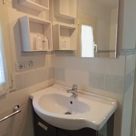 Apartment Il Nido Nel Borgo Piediluco